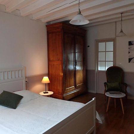 Bed and Breakfast La Croix St Jean à Foucheres Extérieur photo